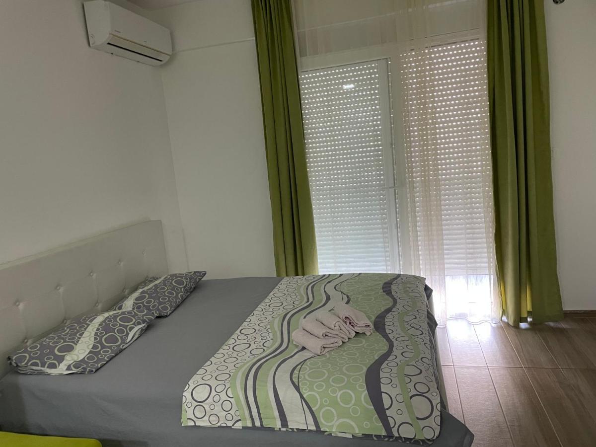 NAKI Apartmani Podgoriţa Exterior foto